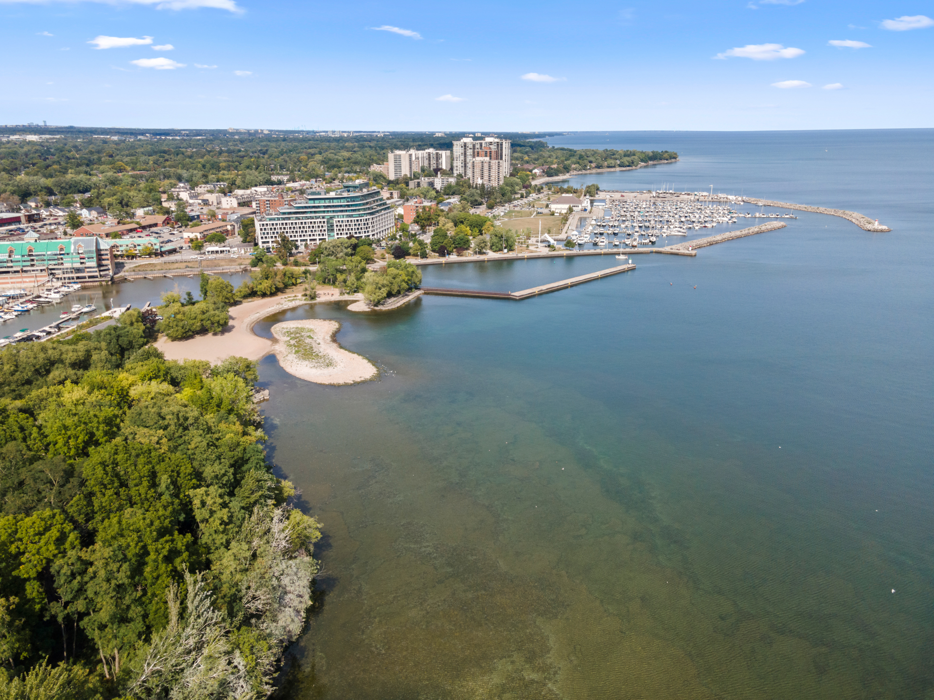 17-3122 Lakeshore Road West