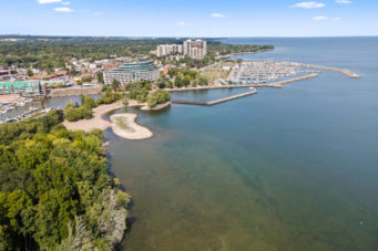 17-3122 Lakeshore Road West