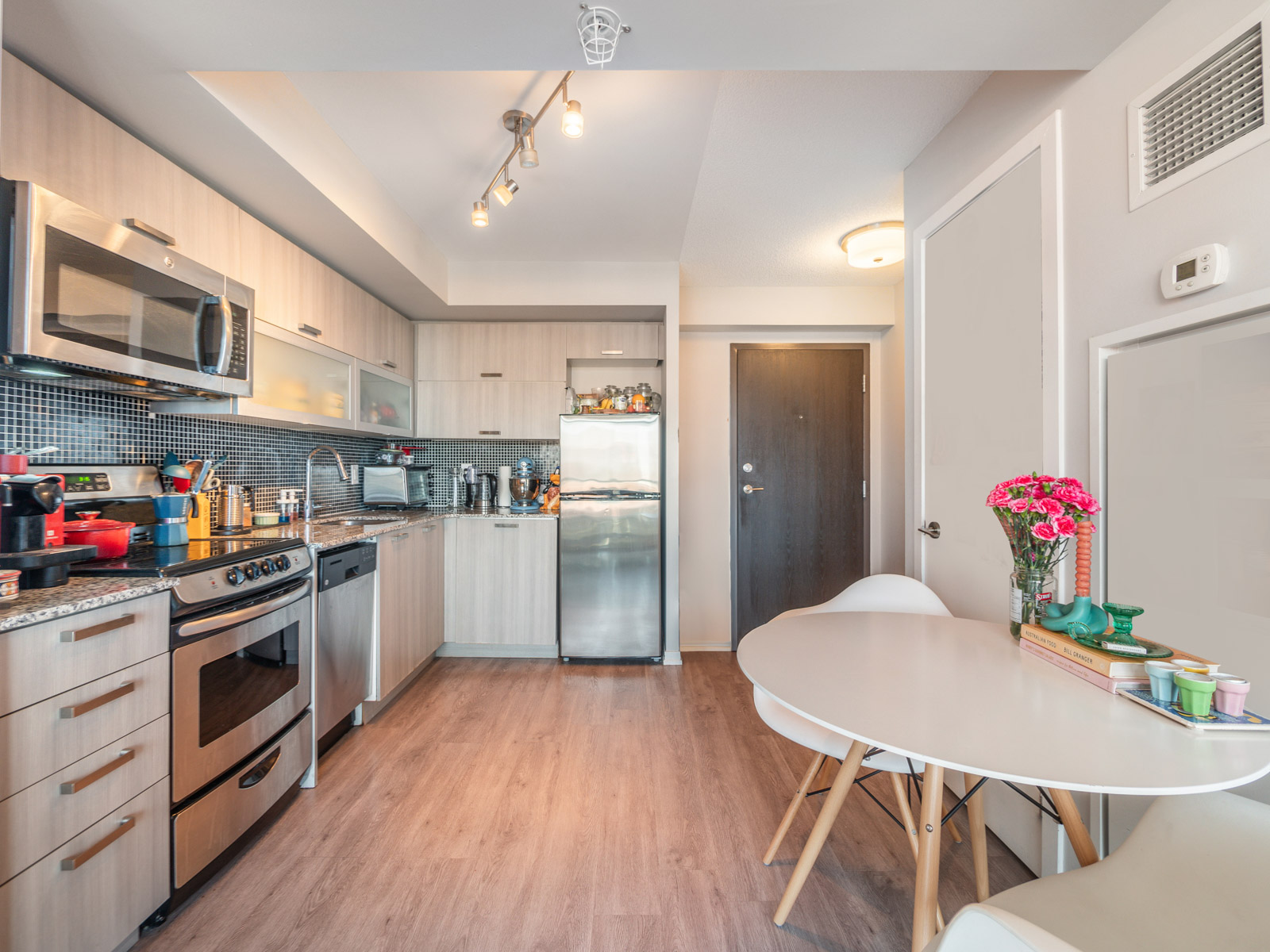 36 Lisgar Street, 1715E - 2 bed 2 bath